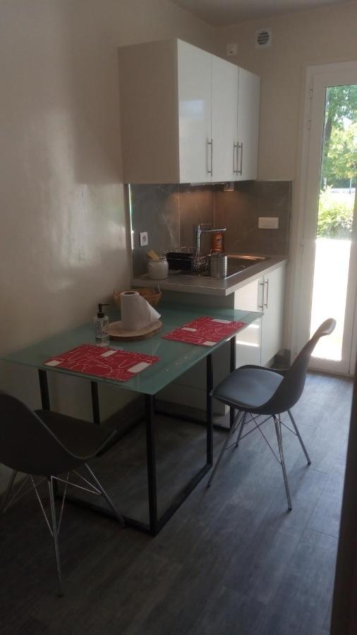 Les Floralies Bis Apartment Pau Exterior photo